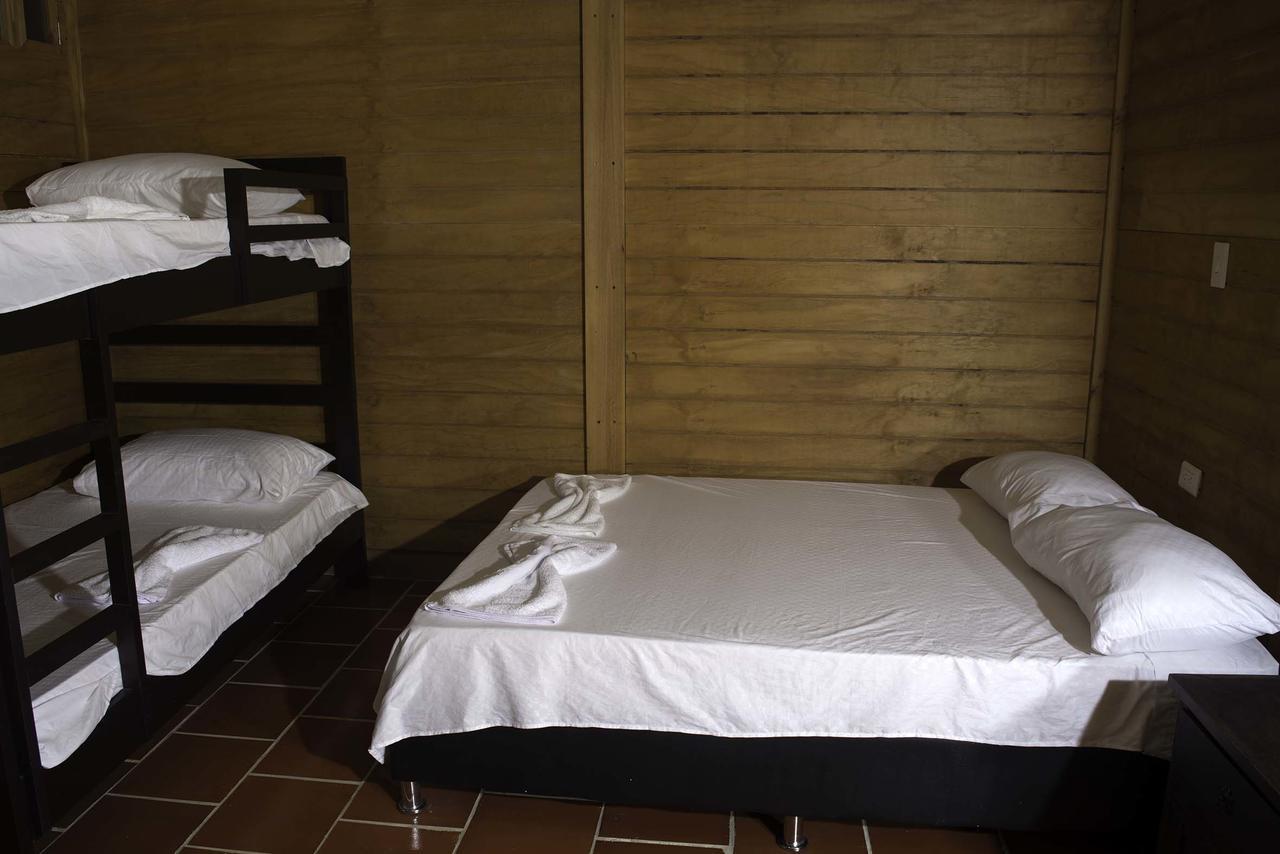 Hostal El Ruby Villavieja Exterior photo