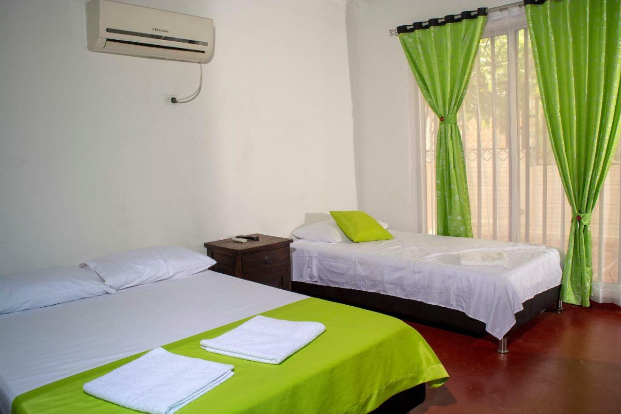 Hostal El Ruby Villavieja Exterior photo